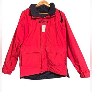 Helly Hansen Helly Tech red parka / jacket Size Small